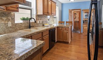 260 ROUND HOUSE Rd, Astoria, OR 97103