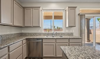 570 McAlister Dr, Bullhead City, AZ 86442