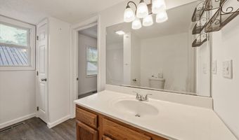 835 E Lincoln Rd, Alcoa, TN 37701