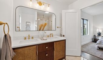 1728 Cambridge Dr, Alameda, CA 94501