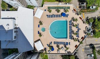3701 N Country Club Dr 2209, Aventura, FL 33180