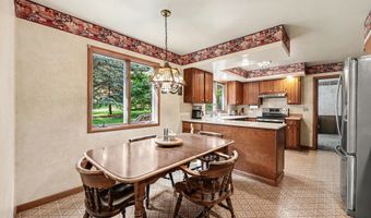 5688 W Waters Rd, Ann Arbor, MI 48103