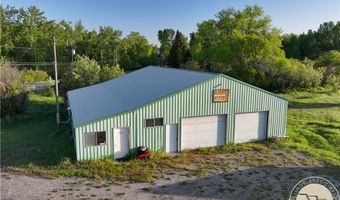 21 Old Boulder Rd, Big Timber, MT 59011