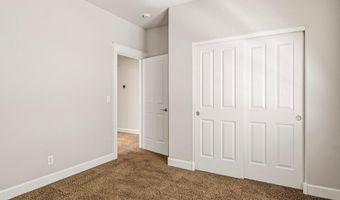 20651 NE Sierra Dr, Bend, OR 97701