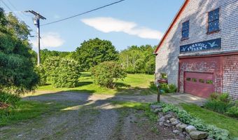 18 Cobb Rd, Belfast, ME 04915