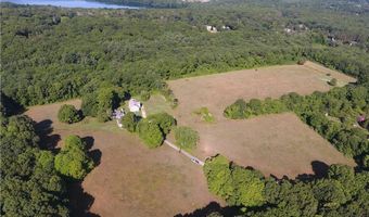 112 Winsor Ave, Johnston, RI 02919