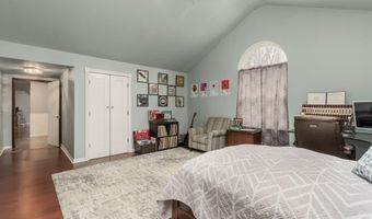 297 E Washington St, Almont, MI 48003