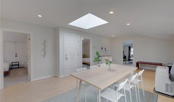 26 Cliff Ave 4, Newport, RI 02840