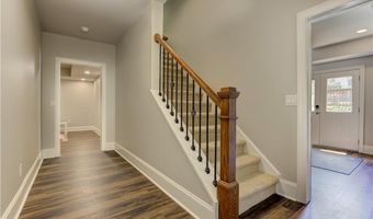 8710 Gilmer Ft, Ball Ground, GA 30107
