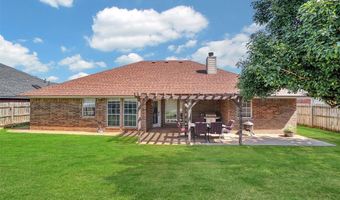 2901 N Towne Dr, Altus, OK 73521