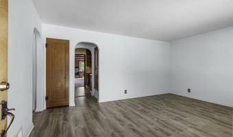 2618 E 17TH St, Cheyenne, WY 82001