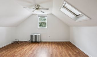 9 Fairfield Ave, Danbury, CT 06810