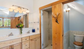 266 Ursa Ridge Rd, Brattleboro, VT 05301
