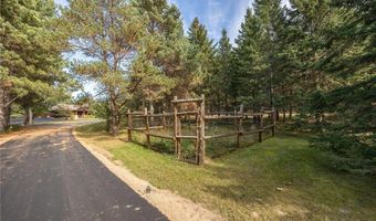 1116 Sand Lake Dr NW, Backus, MN 56435