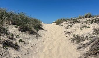 2136 Montauk 120, Amagansett, NY 11930