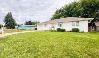 820 S 1st St, Albion, NE 68620