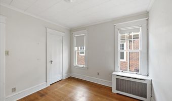 79 Edgecomb St, Albany, NY 12209