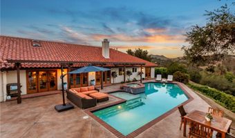 707 S Live Oak Park Rd, Fallbrook, CA 92028