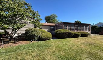 45 Pinewood Dr, North Providence, RI 02904
