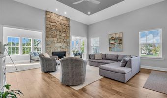 61 MILKY WAY Dr, Barnegat, NJ 08005