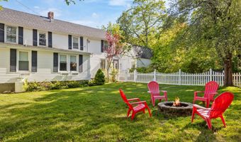 75 Ledgelawn Ave, Bar Harbor, ME 04609