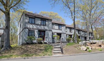21 Harbour Vlg C, Branford, CT 06405