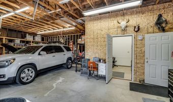 2011 PARK Ave, Cheyenne, WY 82007