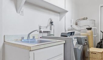 2713 WESTMEADE Rd, Albany, GA 31721