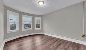 36 Cole Ave, Akron, OH 44301