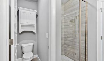 404 NW Retreat Ln, Bentonville, AR 72712