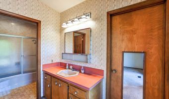 516 Skyline Dr, Cascade, ID 83611