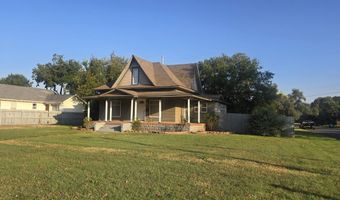 802 Locust St, Alva, OK 73717