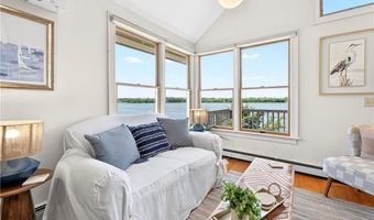 63 Teed Ave, Barrington, RI 02806