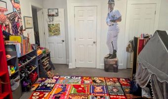 19 Rossmore Pl, Belleville, NJ 07109