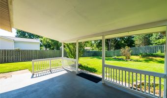 830 Westrun Dr, Ballwin, MO 63021