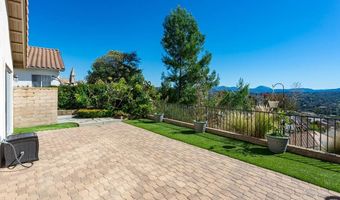 2334 Columbine Dr, Alpine, CA 91901