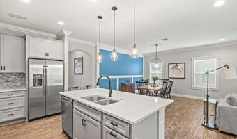 6130 COLMAR Pl, Apollo Beach, FL 33572