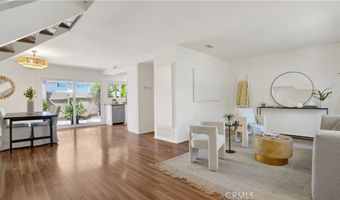 2160 W Wellington Cir, Anaheim, CA 92804