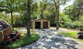 603 Newton Dr, Adel, GA 31620