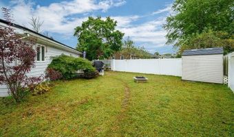 453 Cable Ave, Beachwood, NJ 08722