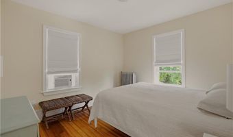 191 3rd St, Newport, RI 02840