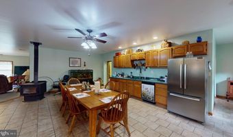 2072 SOL SHANHOLTZ Rd, Augusta, WV 26704