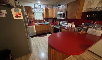 47 HOLIDAY Dr, Albrightsville, PA 18210