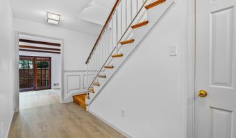 4922 WESTERN Ave D7, Bethesda, MD 20816