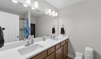 2817 21st St SW, Altoona, IA 50009