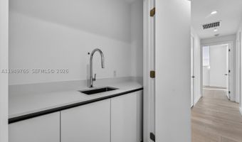 9201 E Bay Harbor Dr Uph02, Bay Harbor Islands, FL 33154