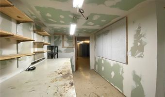 220 N 9th St, Atchison, KS 66002