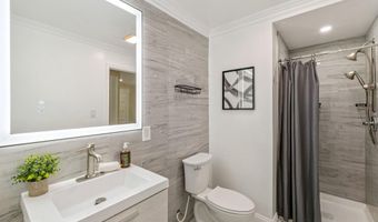 2205 DHOW Ct, Bowie, MD 20721