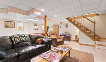 175 Buck N Doe Trl, Augusta, ME 04330