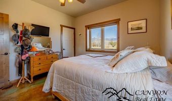 27 Teepee Ring Rd, Clark, WY 82435